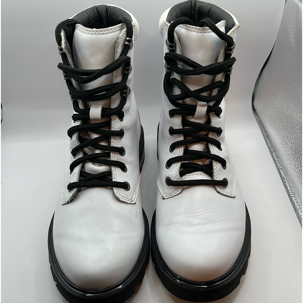 Sorel Women’s Lennox Leather Lace Boots size 9 NWB